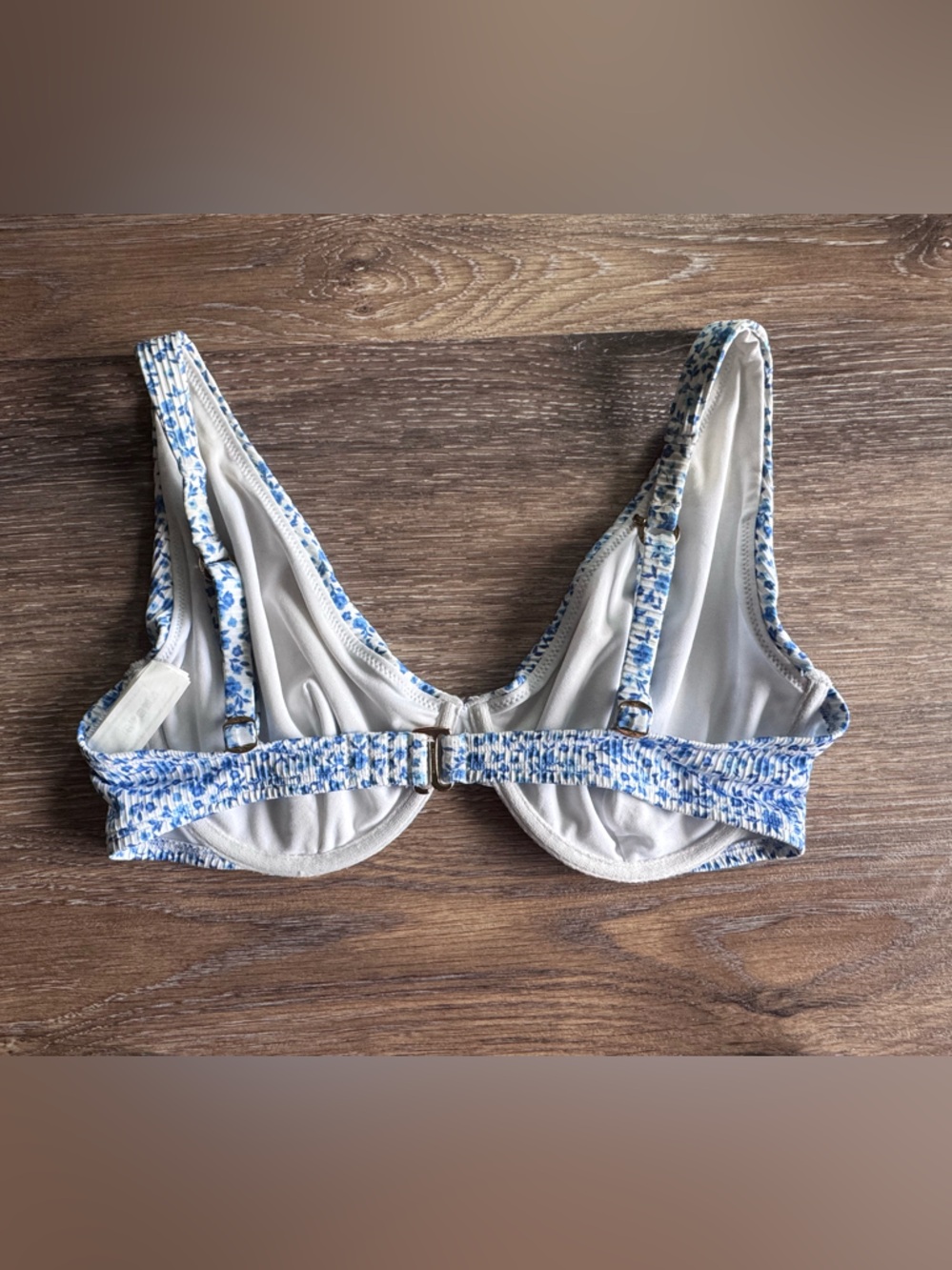 Hollister Blue and White Floral Underwire Bikini Set Curvy collection - Picture 6 of 8